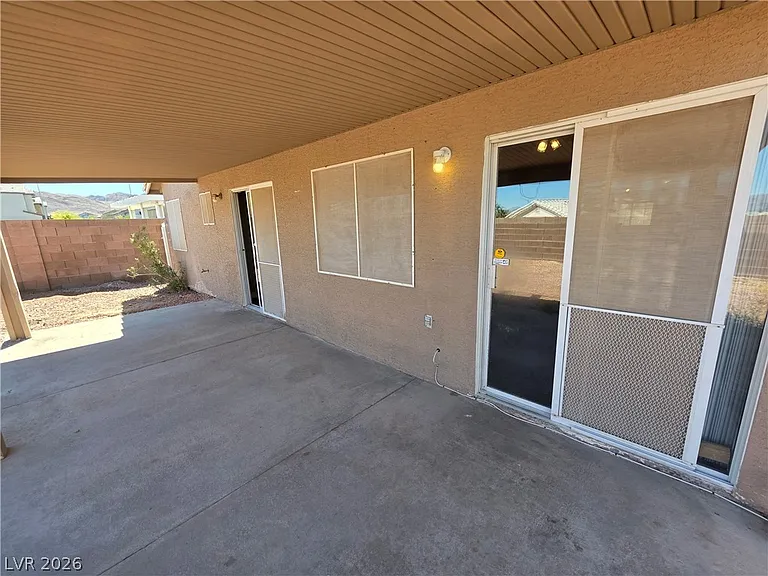 6674 Jordan River Dr — Photo 18