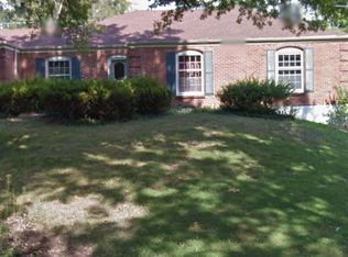 12204 Blackheath Ct, Saint Louis, MO 63141