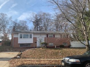 5615 Galloway Dr, Oxon Hill, MD 20745