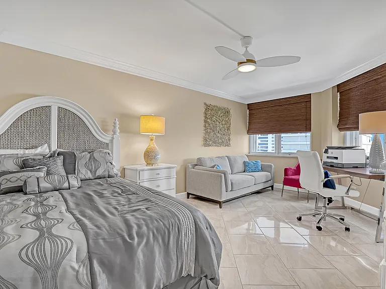 5200 N Ocean Dr #1201 — Photo 23