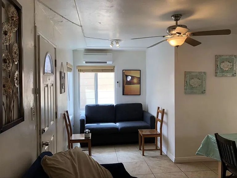 710 Zanzibar Ct — Photo 7