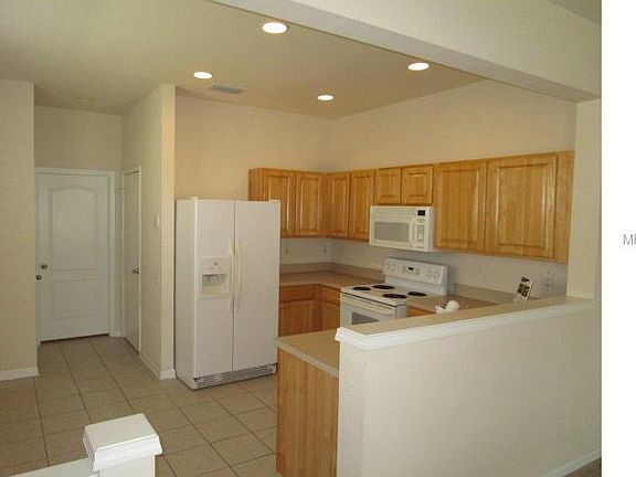 3rd image of 8530 Sandy Beach St