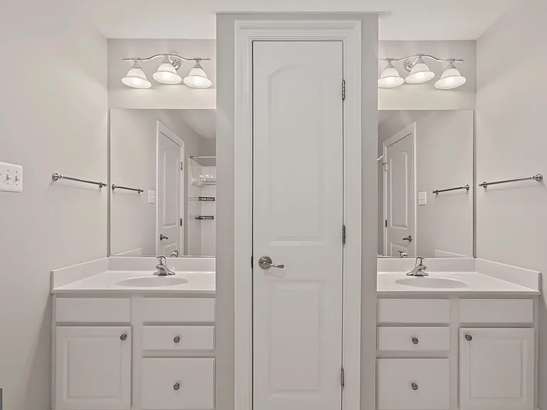 643 Pullman Pl — Photo 43