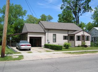 29 Oak St NE, Cedar Springs, MI 49319