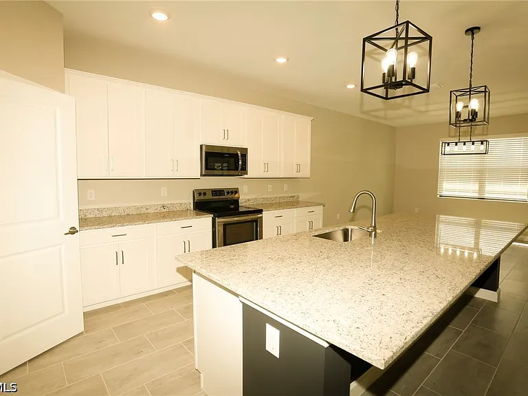 11380 Canopy Loop — Photo 9