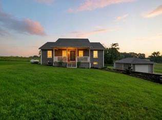 10195 Yankee St, Fredericktown, OH 43019