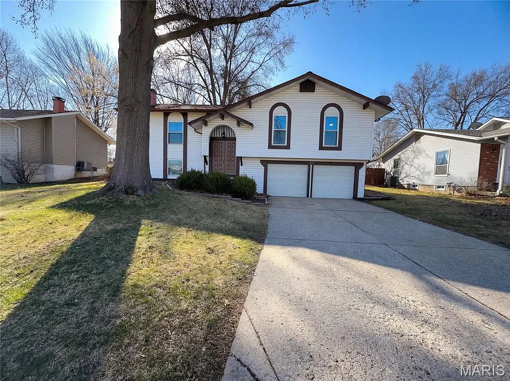 27 Glenna Dr photo 1