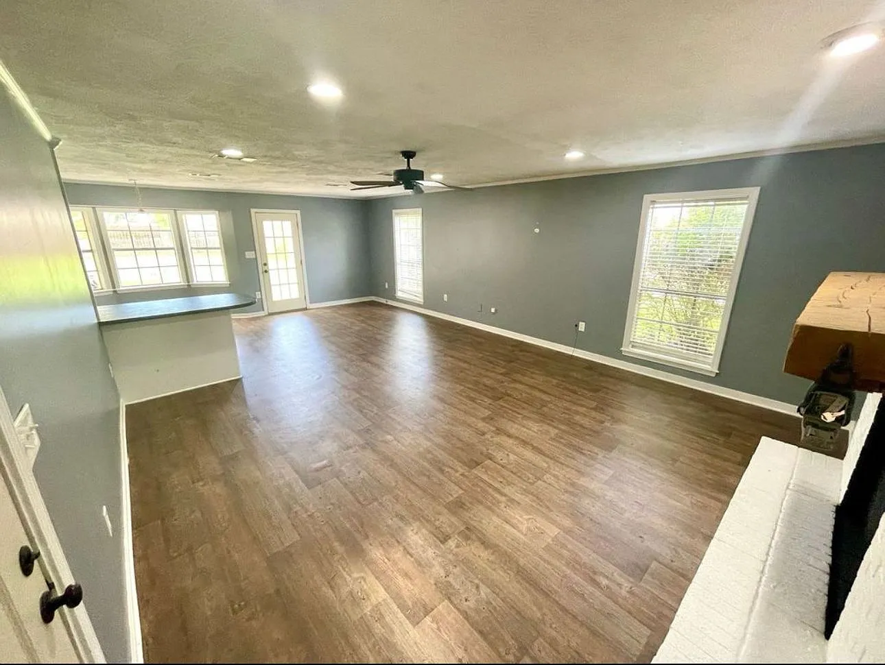 437 Cedar Bluff Trl — Photo 3