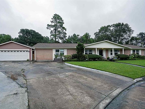 3rd image of 2300 Tilley Cir