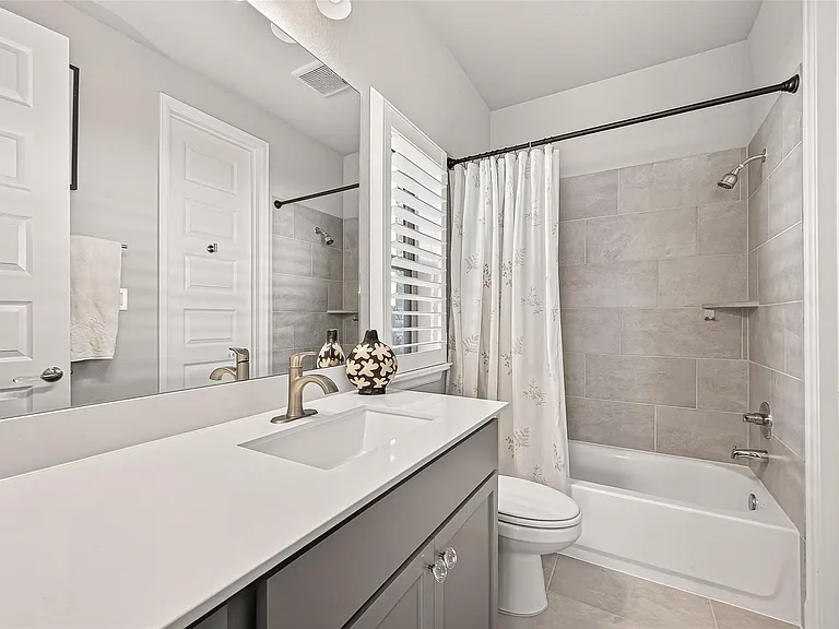8922 Flounder Ridge Dr — Photo 36