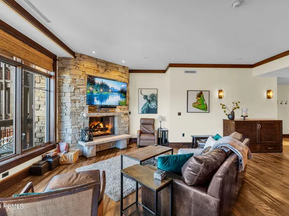 8886 Empire Club Dr #306, Park City, UT 84060
