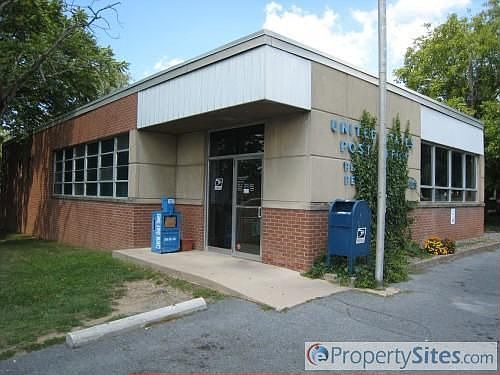 2nd image of 157 W College Ave