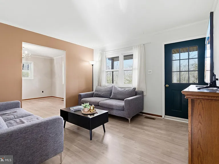 1330 Jason Ln — Photo 14