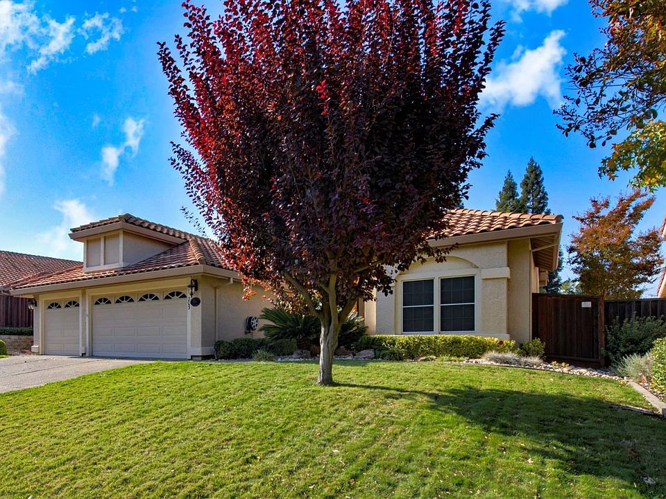 1st image of 203 Silberhorn Dr