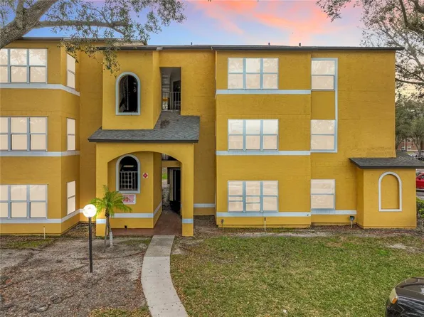 4572 COMMANDER DRIVE #1218, ORLANDO, FL 32822