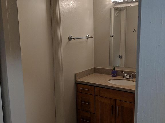 3rd image of 348 4th Ave APT 1