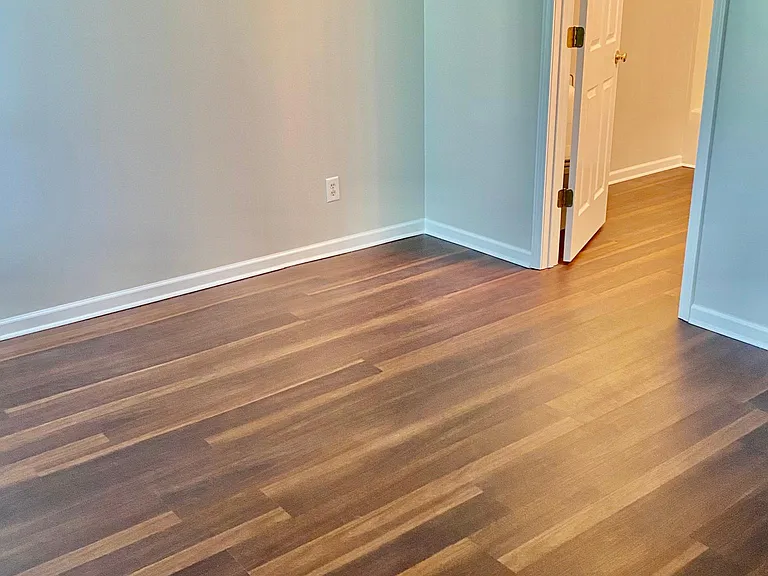 105 Chris Ln — Photo 8