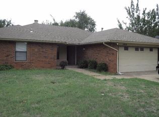 1018 W Gemini Rd, Edmond, OK 73003