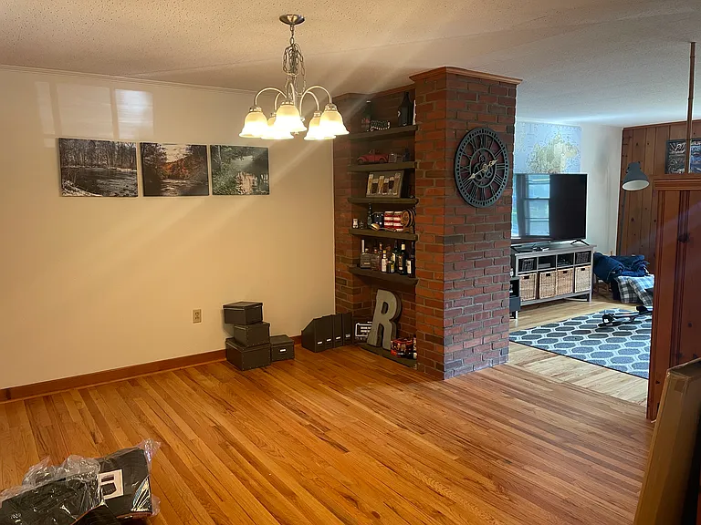 1128 S Pugh St — Photo 15
