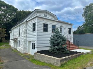 23 Greenlawn Ave, Newburgh, NY 12550