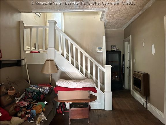 5th image of 1429 Columbia Ave