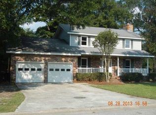 123 Honeysuckle Ln, Summerville, SC 29485