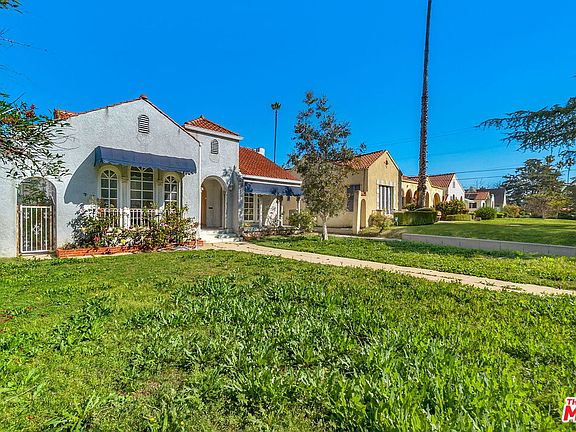 5th image of 3289 Country Club Dr
