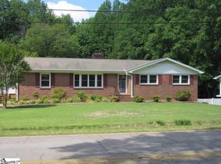 414 Shannon Dr, Greenville, SC 29615