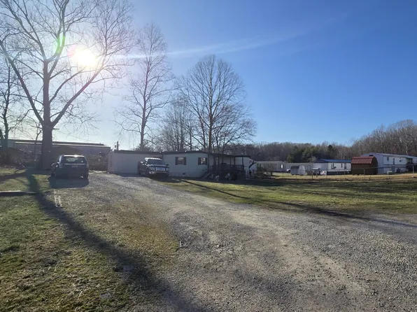 58 Robert E Cox Rd, Corbin, KY 40701