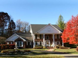 1584 Wildhorse Parkway Dr, Chesterfield, MO 63005