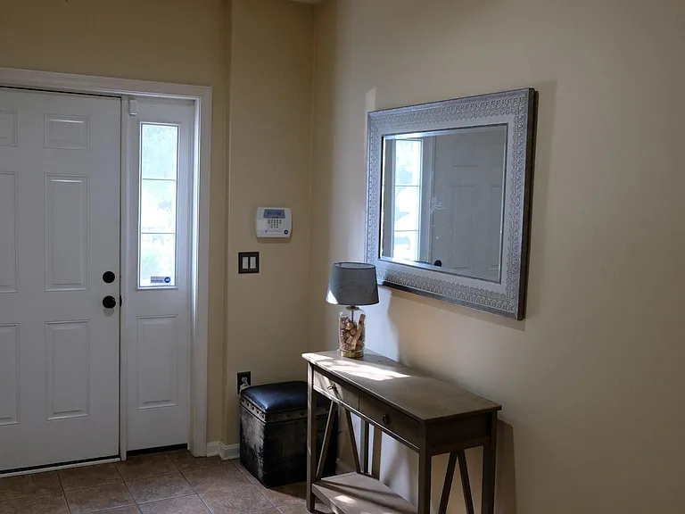 100 Parker Ave #12 — Photo 8