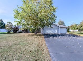 4906 River Bend Rd, Weston, WI 54476