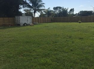 11846 SW 216th St, Miami, FL 33170