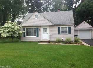 189 Traymore Blvd, Eastlake, OH 44095