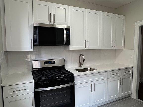 5th image of 325 Union St #A1-1