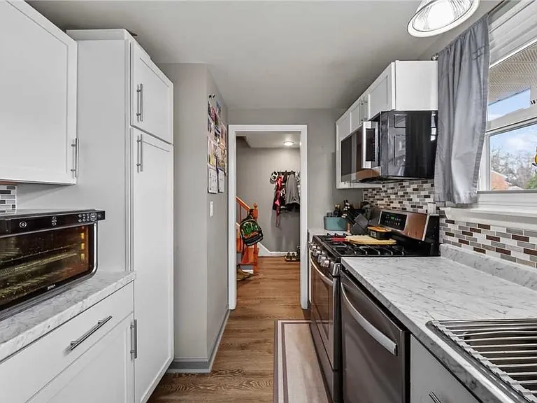 4312 Candlelight Ln — Photo 8