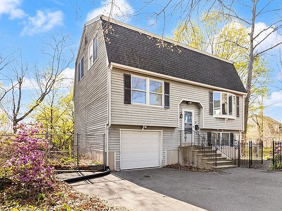 3rd image of 10 Fiske Ln