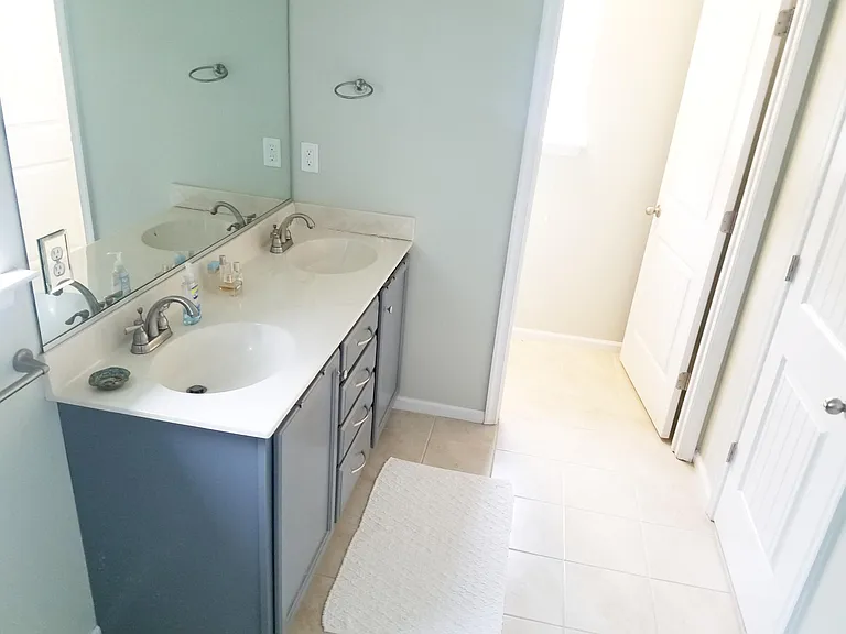 202 Thalia Rd — Photo 11