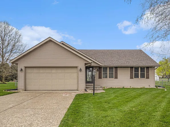 58051 Diener Dr, Goshen, IN 46528