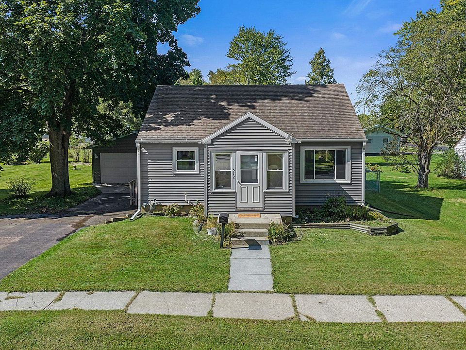 1st image of 512 Ellinwood Ave