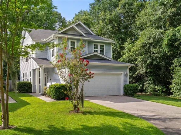 8864 Kellum Dr, North Charleston, SC 29420