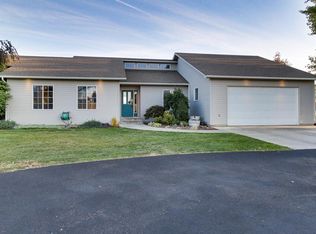 326 Hill Rd, Walla Walla, WA 99362