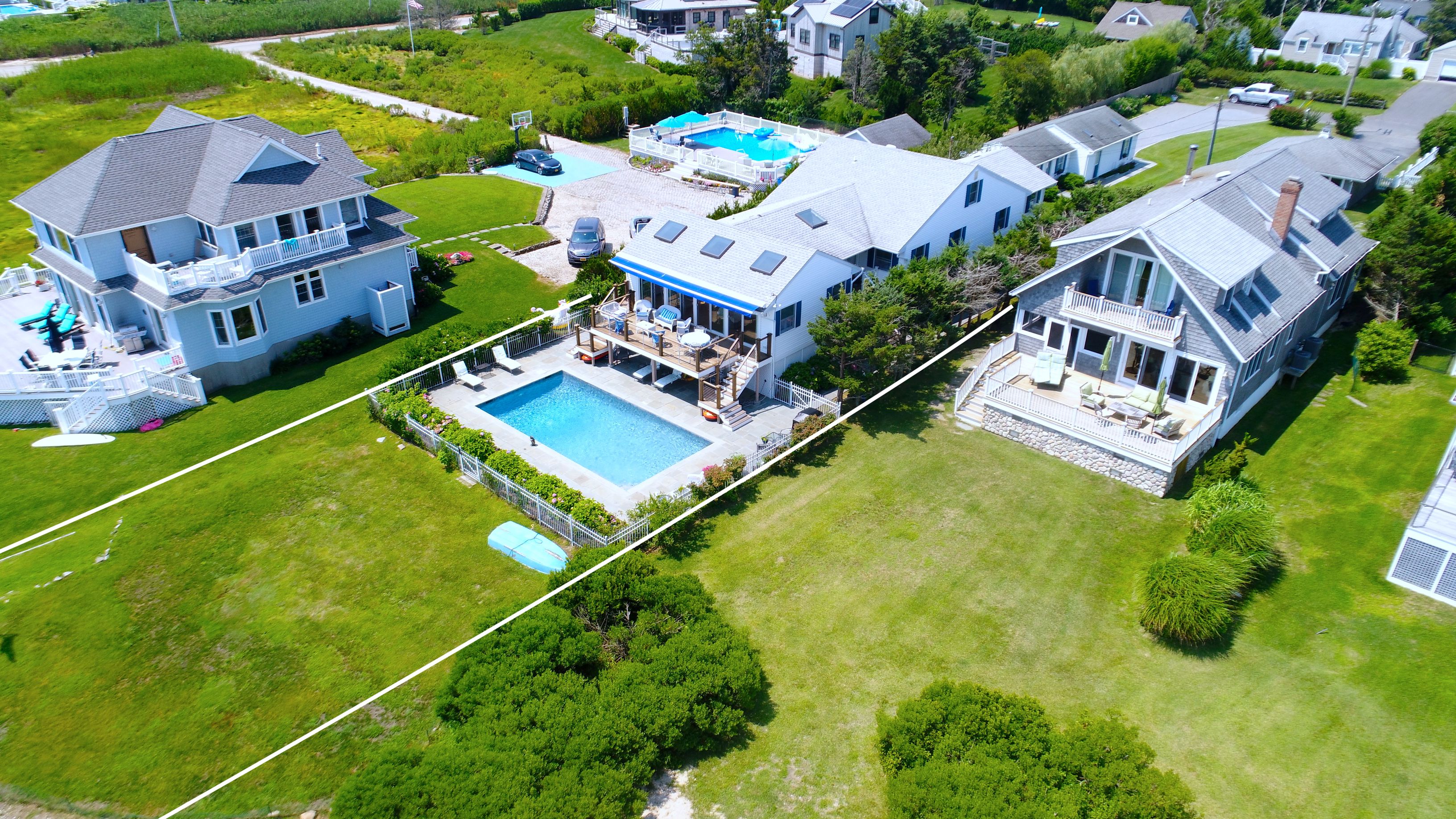 23 Bayside Ave, East Quogue, NY 11942 Out East