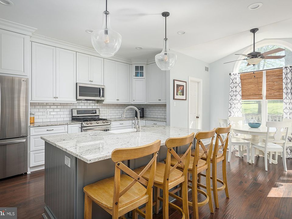 15217 Hanover Pike, Upperco, MD 21155 Zillow