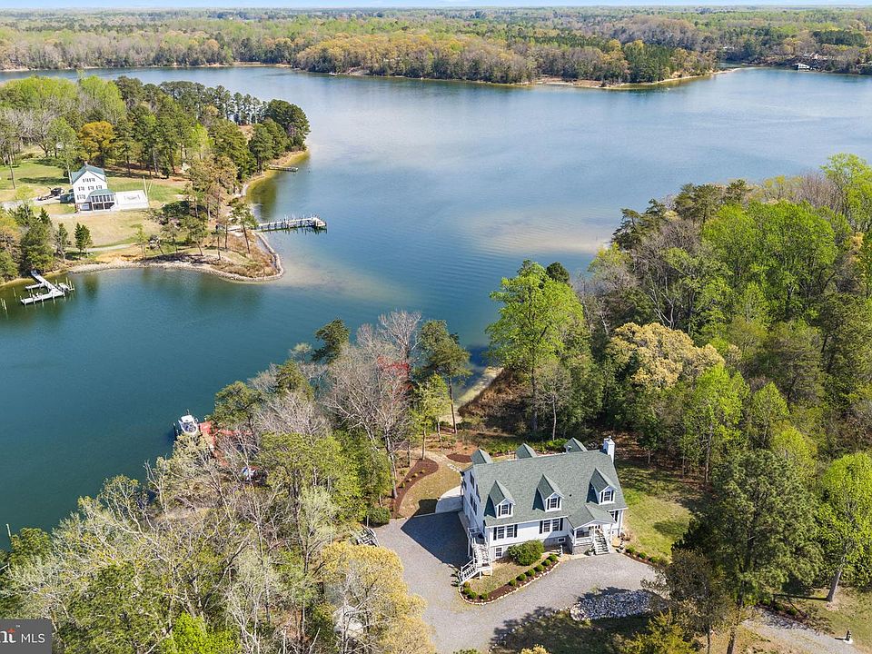1st image of 249 Spring Hill Rd