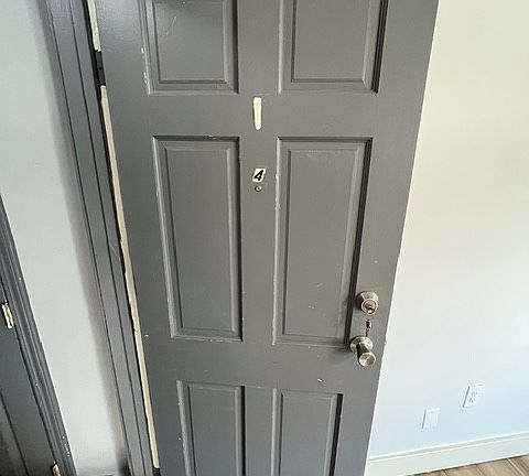 2nd image of 5 W North St APT 4