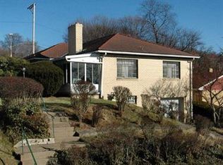 7165 Ross Garden Rd, Pittsburgh, PA 15206