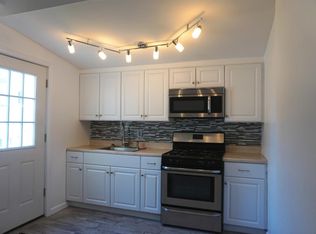 219 Beach 118th St, Rockaway Park, NY 11694