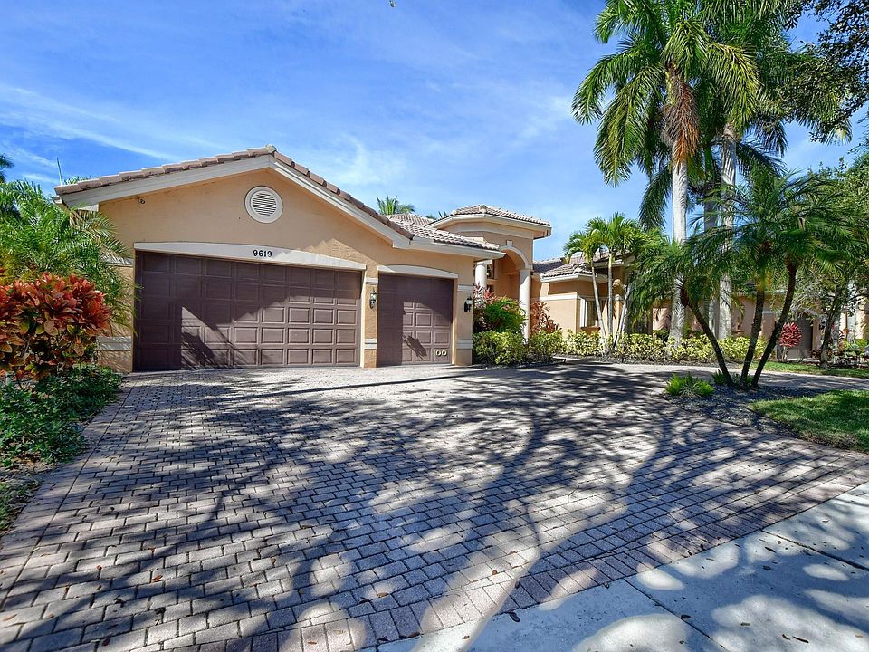 1st image of 9619 Savona Winds Drive