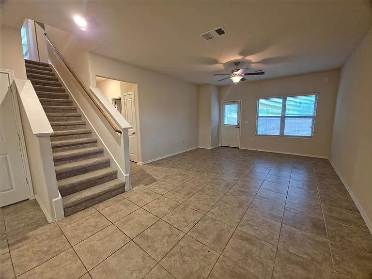 5701 Southerner Way — Photo 5